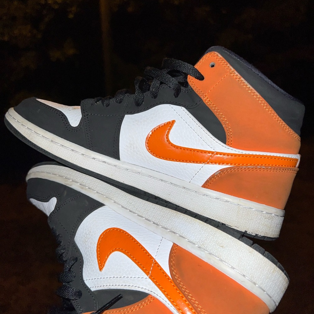 Jordan 1 Starfish⭐️ - Picture 4 of 4